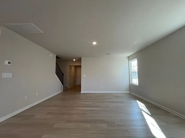 832 Powder Branch Dr — Photo 8
