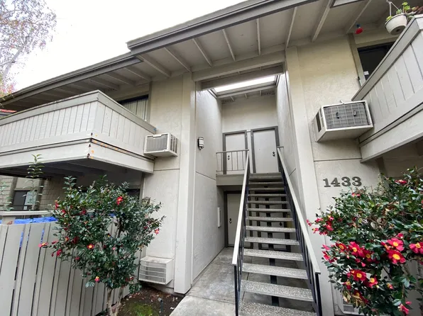 1433 Marchbanks Dr APT 3, Walnut Creek, CA 94598