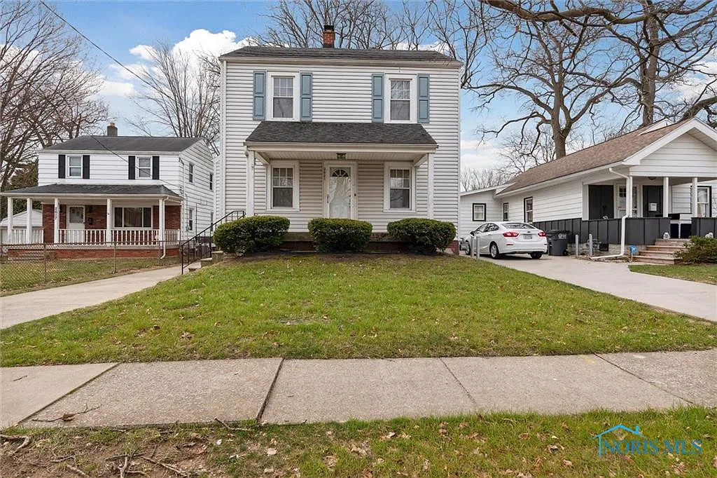 2623 Elsie Ave photo 1
