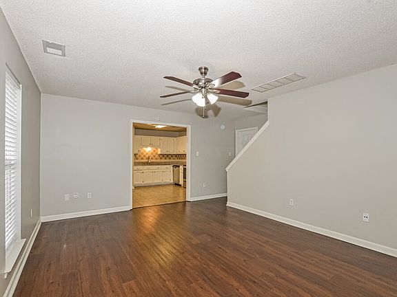 4th image of 5456 Pollard Dr