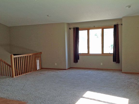 5th image of 357 Glenmeadow Dr
