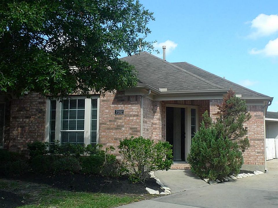 1st image of 7202 Chasegrove Ln