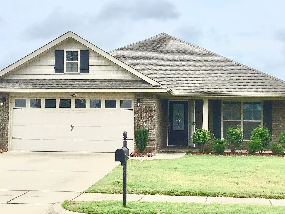1st image of 7429 S Catawba Cir