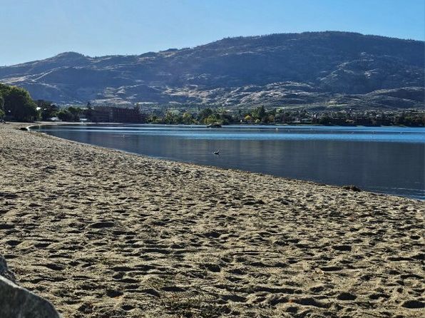 6805 Cottonwood Dr #408, Osoyoos, BC V0H 1V3