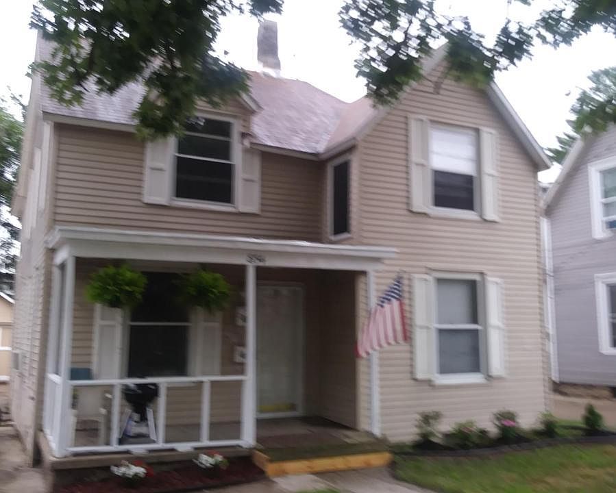 1st image of 854 Crosby St NW
