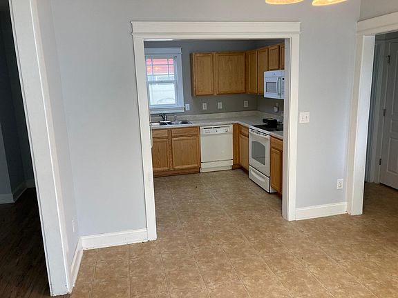 Plenty of space in the kitchen with major appliances included