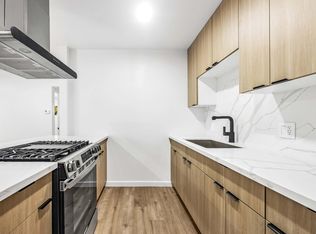 5745 Arroyo Dr #2.0, Los Angeles, CA 90042