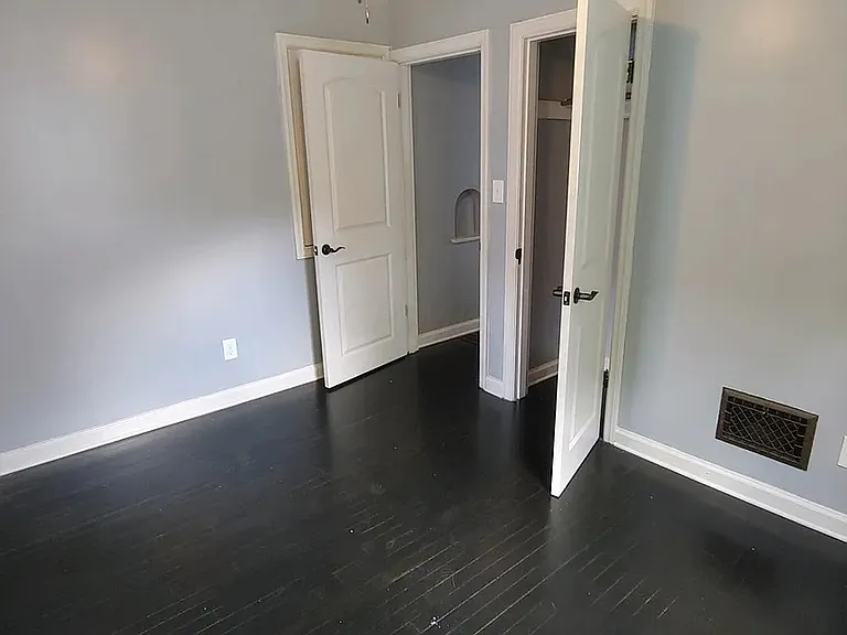 199 N Haldy Ave — Photo 6