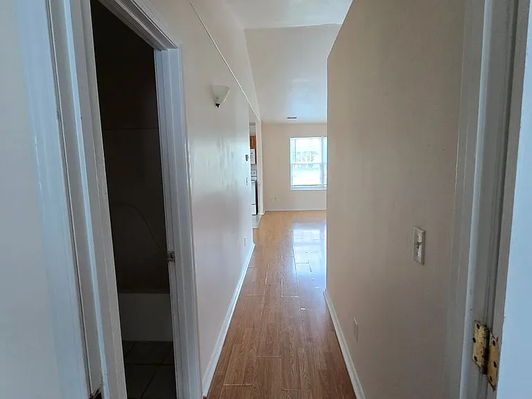 712 Connor St #B — Photo 10
