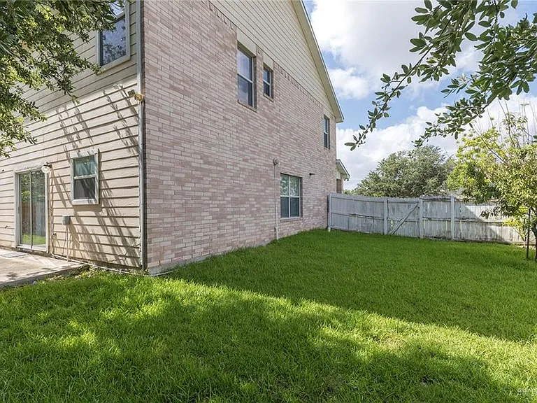 1505 Candy Ln — Photo 23
