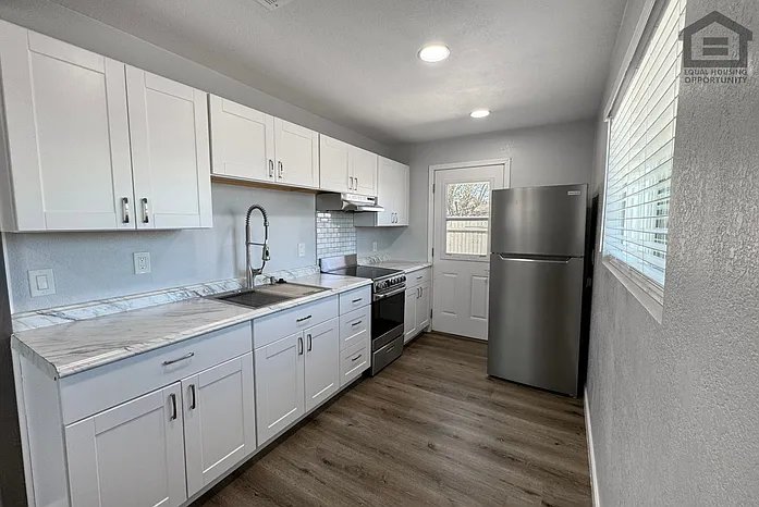 4933 E Willetta St #1 — Photo 13