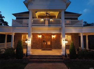 6620 Heintz Ct, Saint Louis, MO 63129