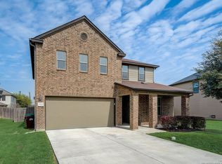 3322 Uresti Flds, Converse, TX 78109