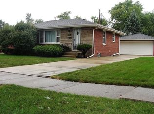 1136 N Jay Ave, Griffith, IN 46319