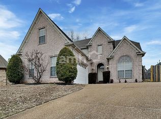 10162 Lynham Dr, Cordova, TN 38016