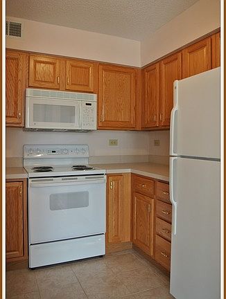 5th image of 509 Aurora Ave Unit 310