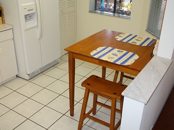 3rd image of 419 Pine Hollow Cir #419