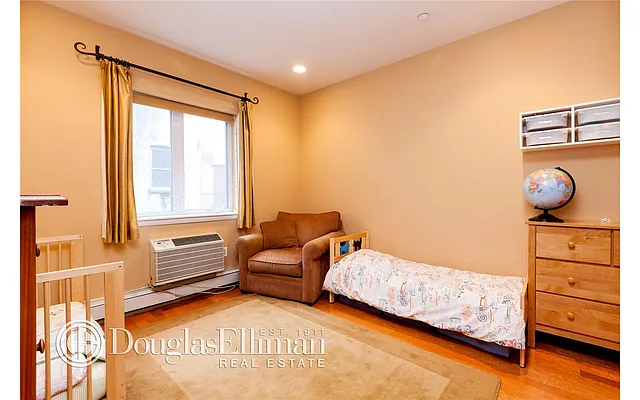 Sold by Douglas Elliman | media 8