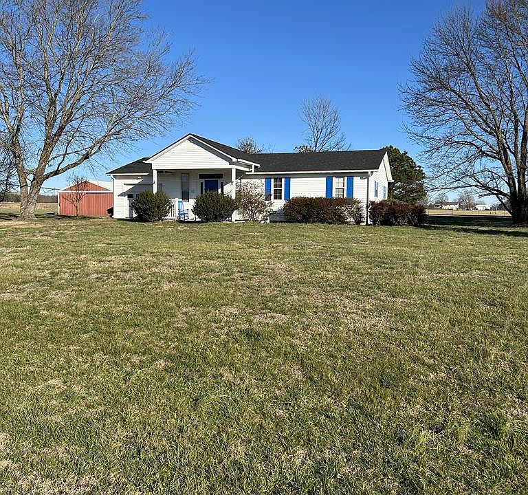 1st image of 220 Anderson Rd