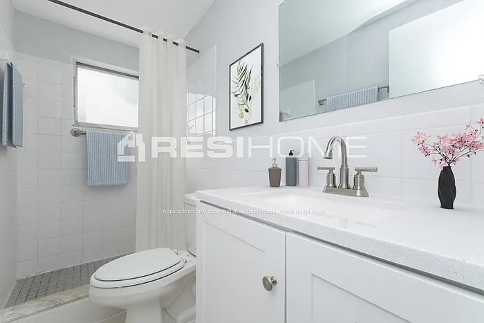 10210 Old Orchard Ln — Photo 13