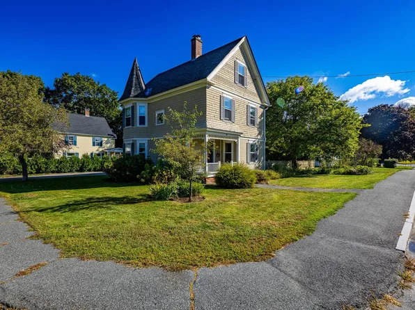 23 Maple Street, Hanover, NH 03755