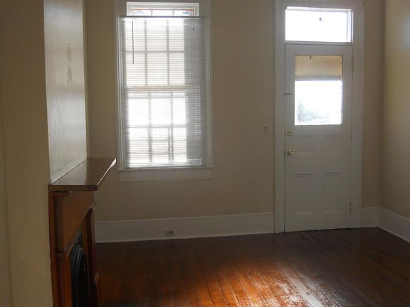 Living room, reverse view