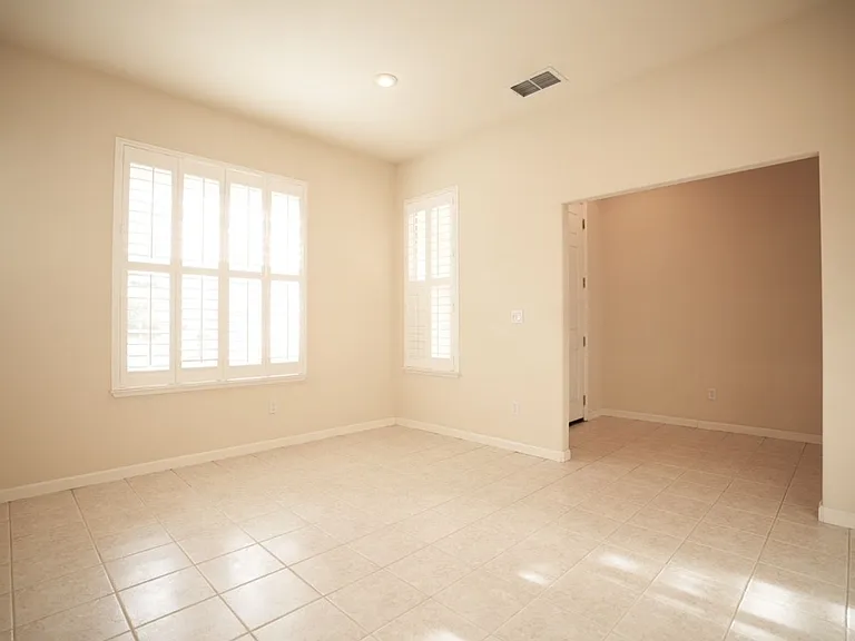 54 Summerbrooke Cir — Photo 7