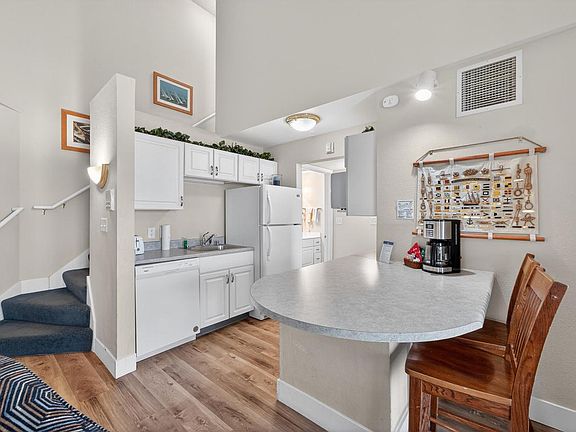 5th image of 1505 S Shore DRIVE #327