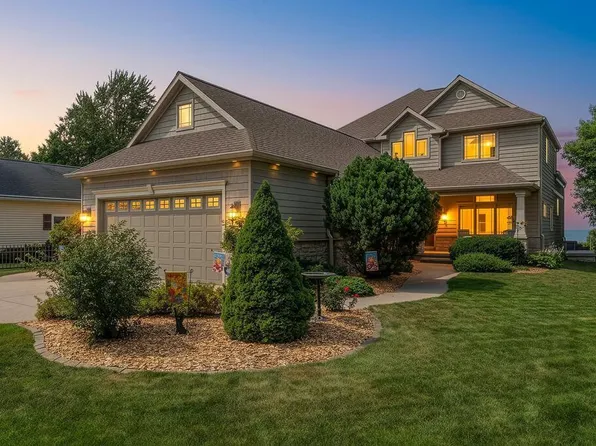 6415 Sturgeon Bay Rd, Luxemburg, WI 54217