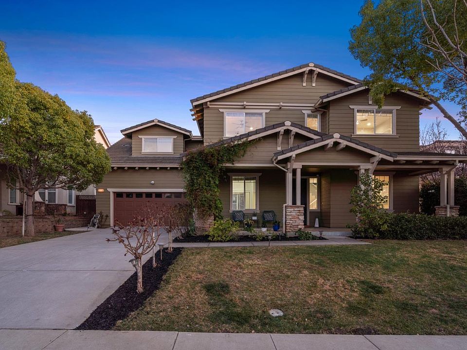1st image of 3020 Oliver Dr