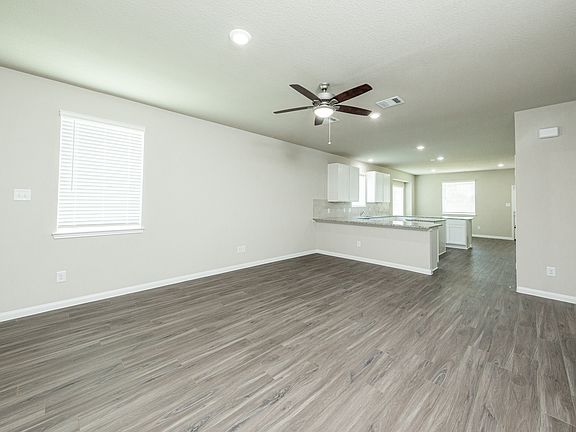 Family Room to Kitchen