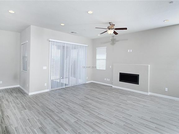 4th image of 420 Honeybrush Ave