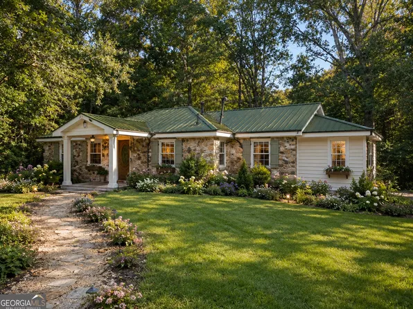269 Perry Ln, Buchanan, GA 30113