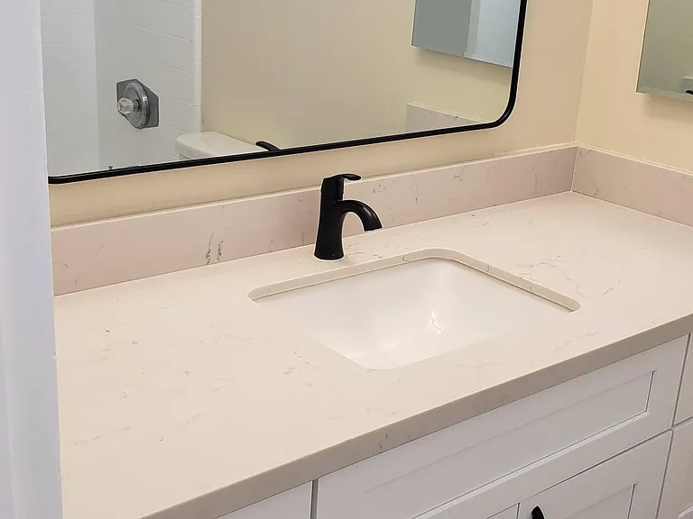 2219 Crenshaw Blvd #6 — Photo 5