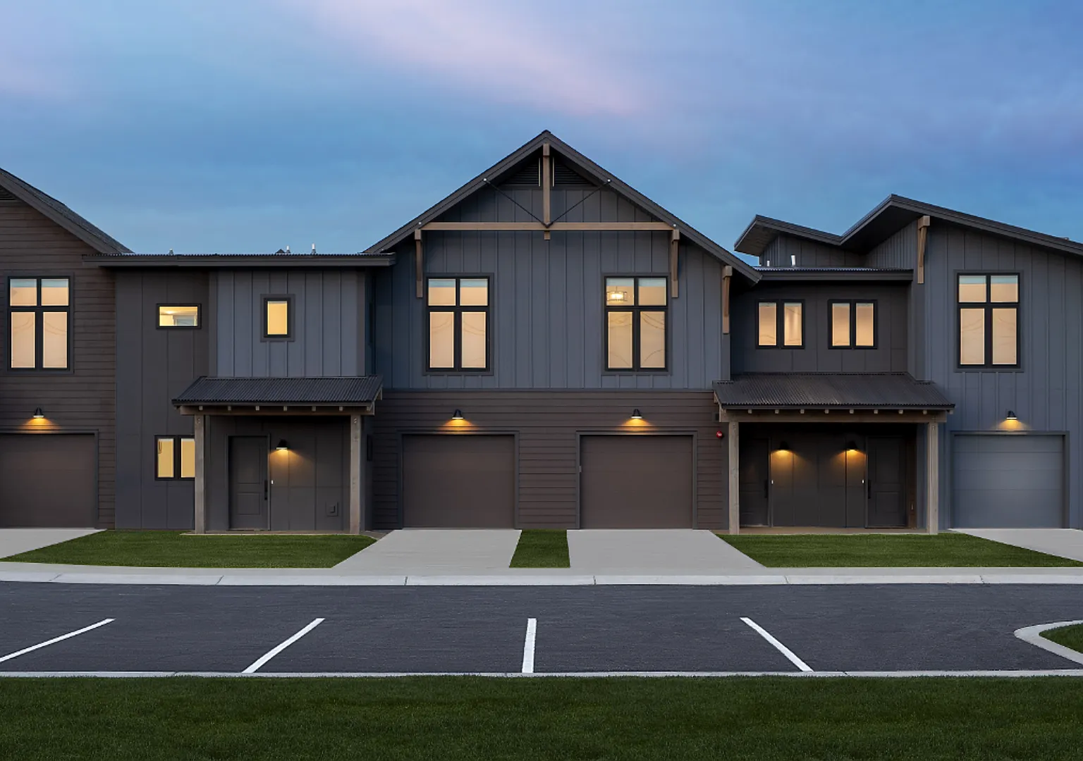 2-Bed Townhome with Attached Garage - Victor, ID 83455 — Photo 1