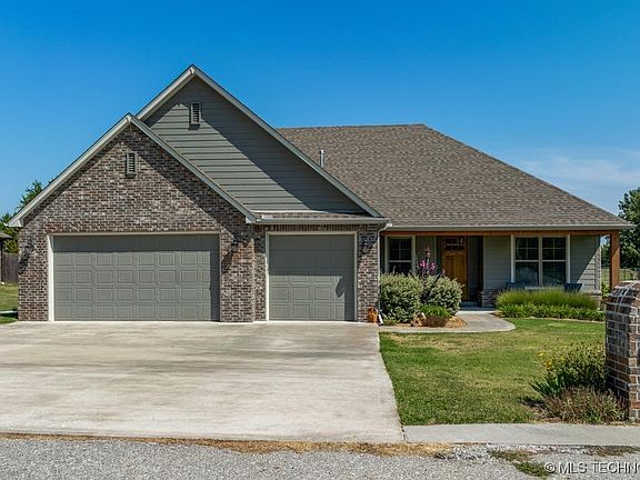 2nd image of 61530 E 266th Rd