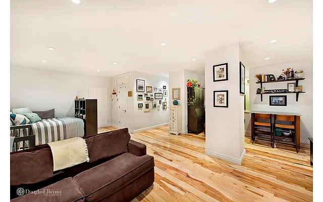 Sold by Douglas Elliman | media 7