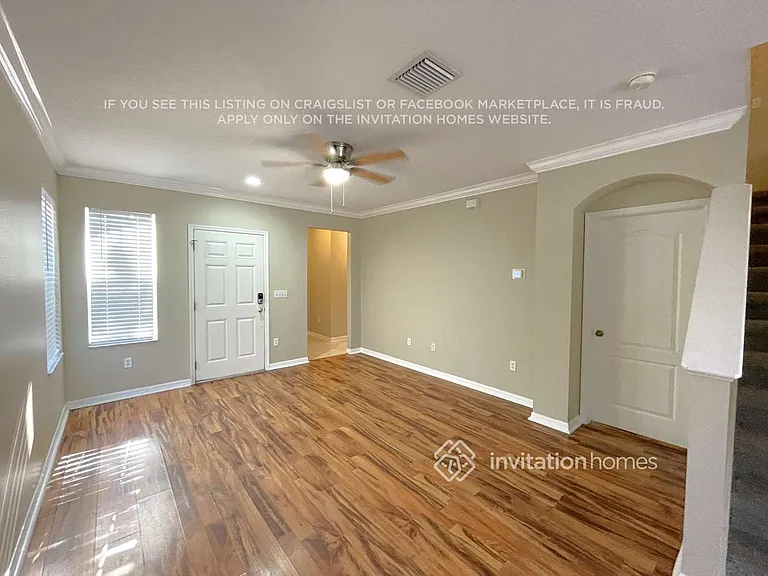 10120 Perthshire Cir — Photo 2