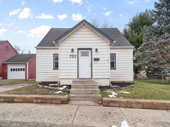 722 Ohio Ave, Auburn, IN 46706