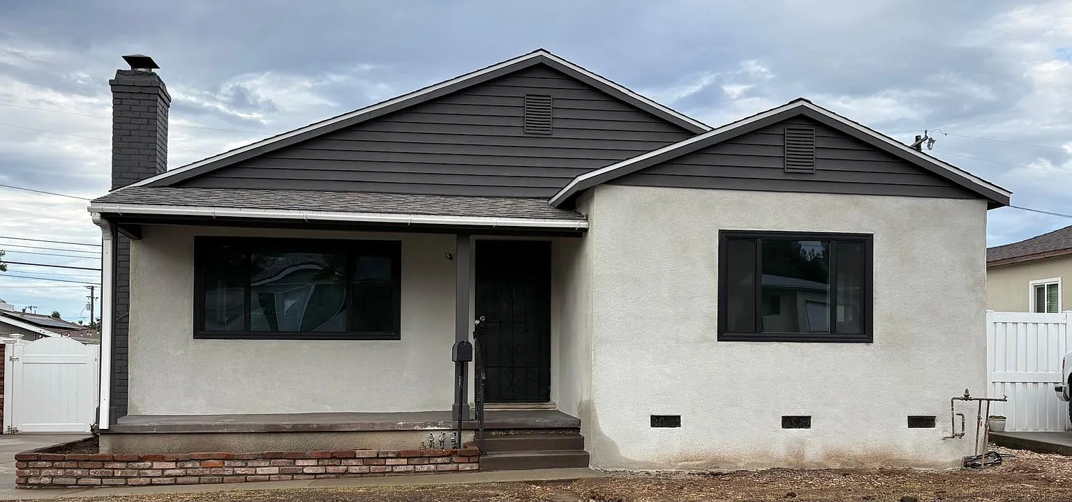 3 bed, 1250 sqft, $3,800 — Photo 1
