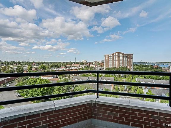 3rd image of 3320 Spinnaker Ln Unit 42/9A