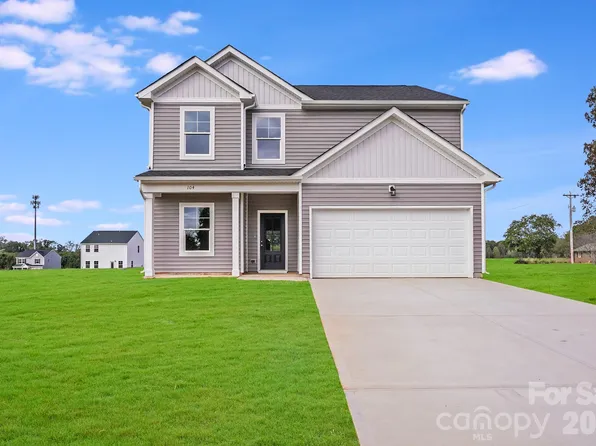 104 Peppervine Ln, Statesville, NC 28625