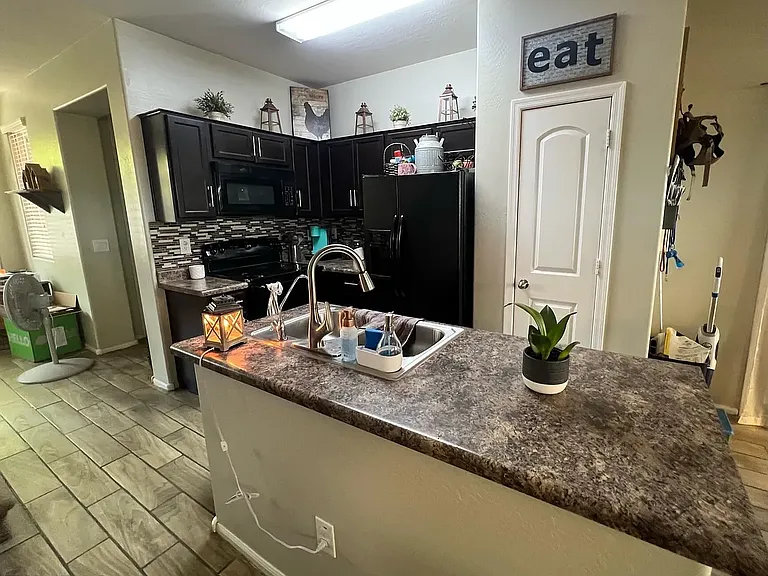 7828 W Pipestone Pl #7828 — Photo 5