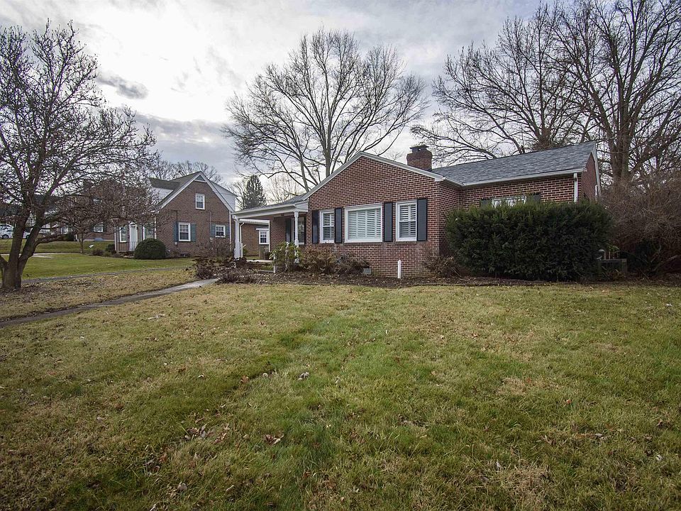 1st image of 75 Cherry Ln