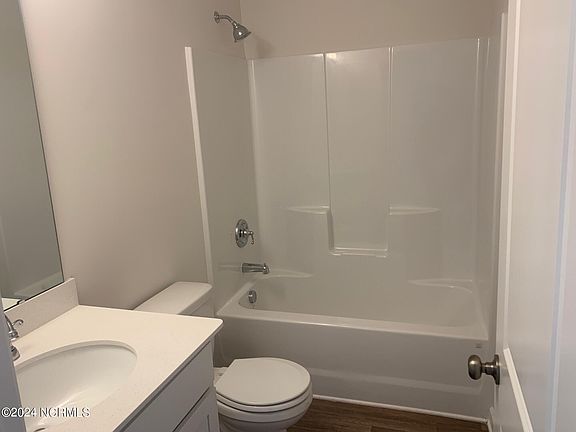 3rd image of 260 Fifty Lakes Drive