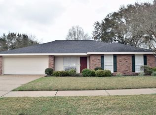 109 Dove Cir, Lafayette, LA 70508