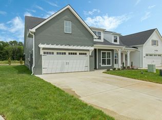 2047 Grace Johns Cir, Murfreesboro, TN 37128