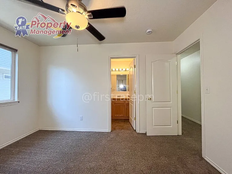 2122 S Dorothy Ave — Photo 15