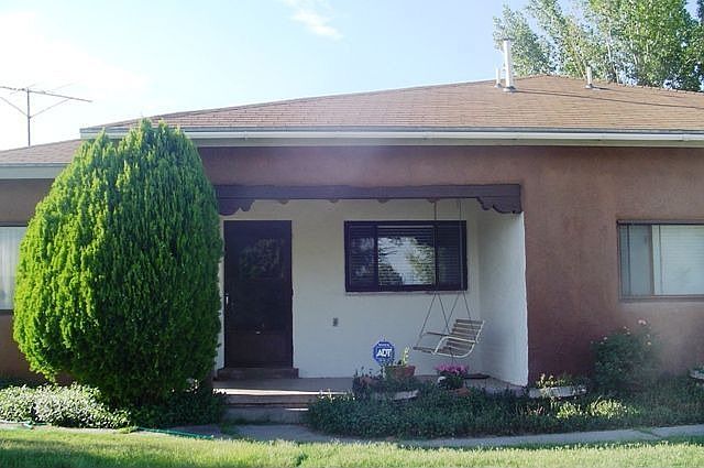For Sale: 701 Valley Dr, Espanola, NM 87532
