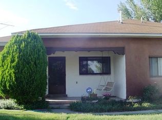 701 Valley Dr, Espanola, NM 87532